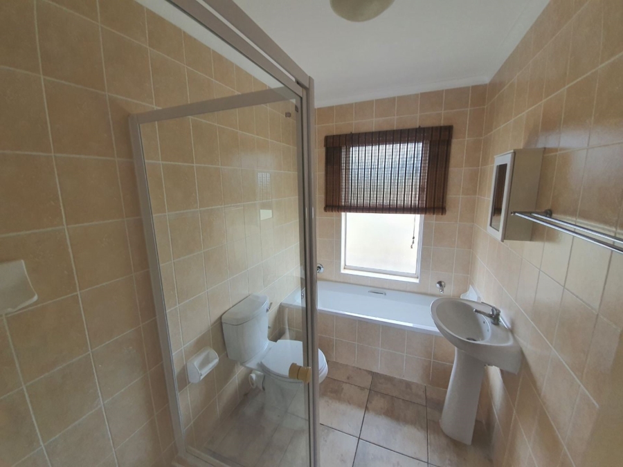 To Let 2 Bedroom Property for Rent in Rome Western Cape